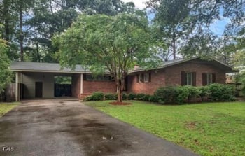 1108 Walnut Dr, Smithfield, NC 27577