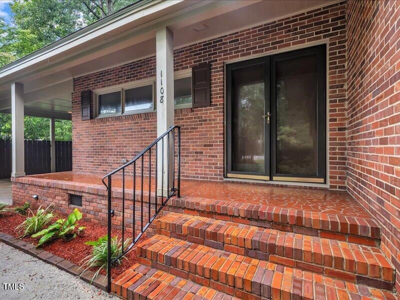 1108 Walnut Dr, Smithfield, NC 27577