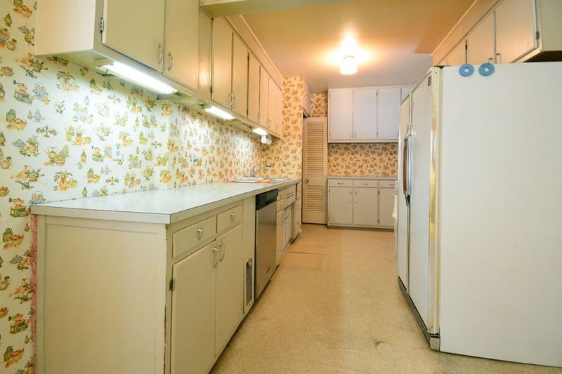 1108 Wellons Dr, Durham, NC 27701
