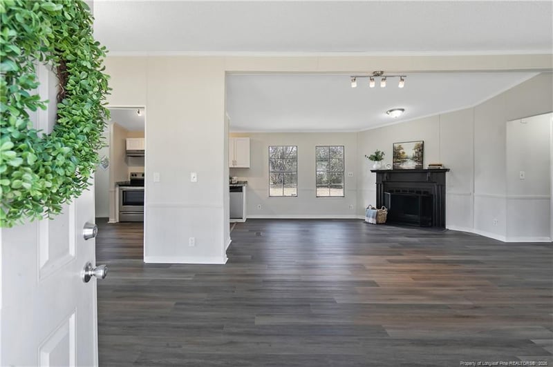 1108 Windmill Rd, Fayetteville, NC 28312