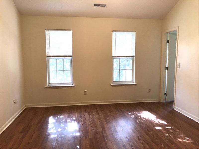 1109 Aaron Dr, Raleigh, NC 27610
