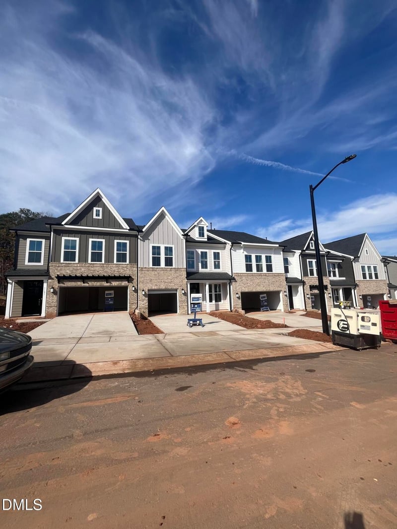 1109 Bell Heather Rd #5, Durham, NC 27703