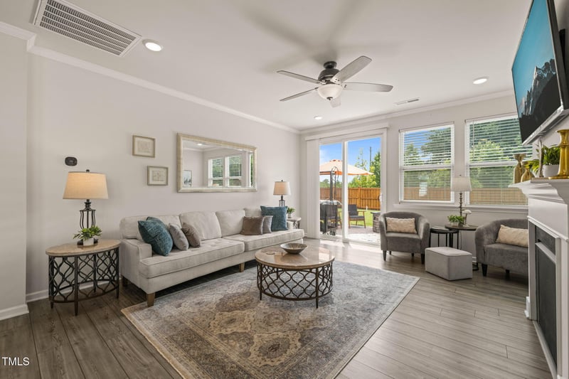 1109 Briar Gate Dr, Holly Springs, NC 27540