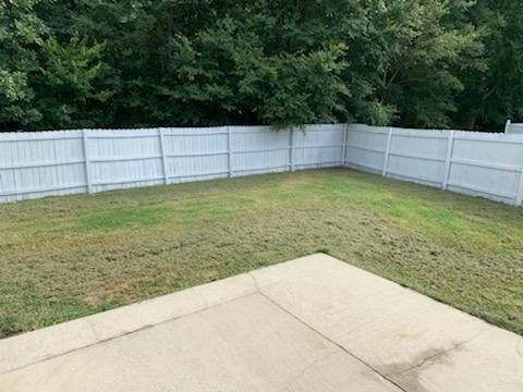 1109 Brook Hills Ct, Burlington, NC 27217