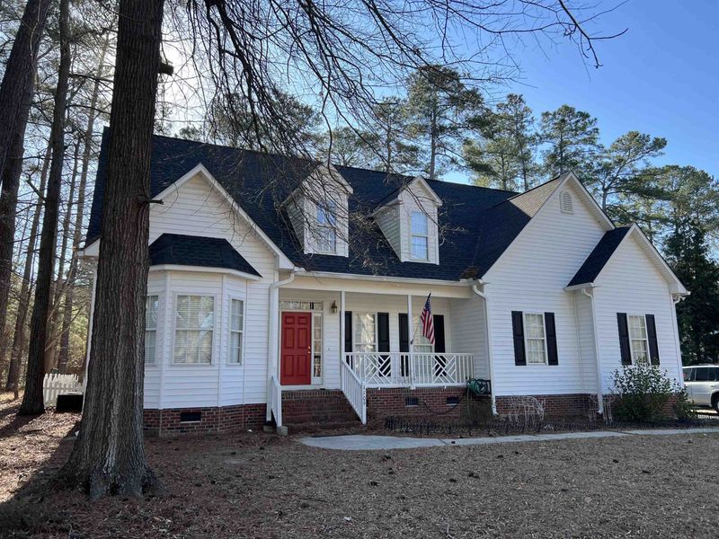 1109 S Crescent Dr, Smithfield, NC 27577