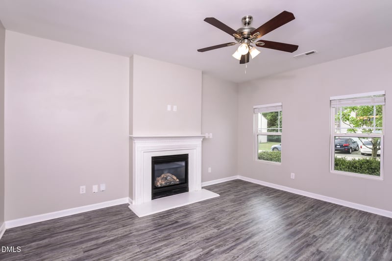 1109 Early Rise St, Raleigh, NC 27610
