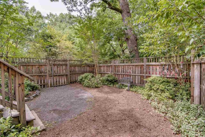 1109 N Gregson St, Durham, NC 27701