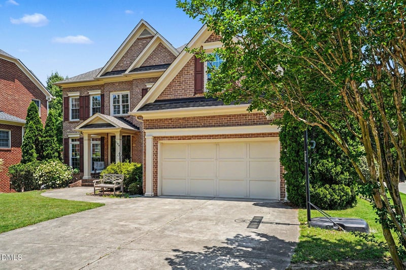 1109 Grogans Mill, Cary, NC 27519