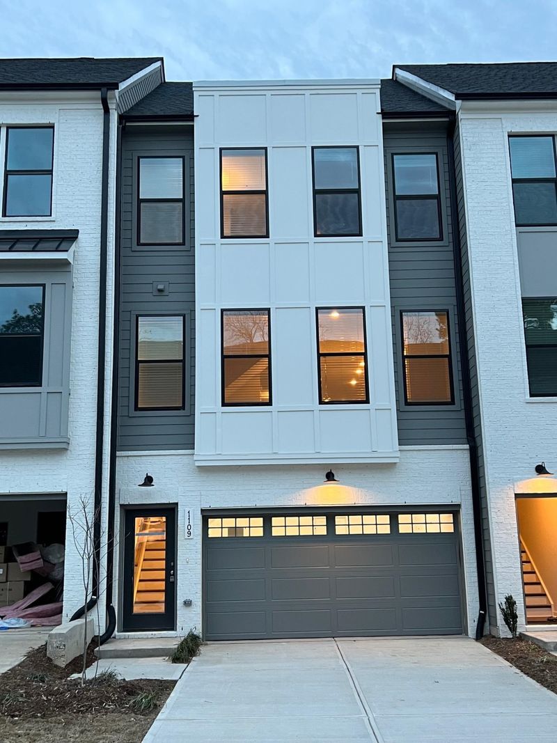 1109 Kiernan Grove Ln, Cary, NC 27519