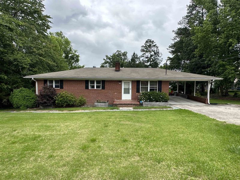1109 N Mineral Springs Rd, Durham, NC 27703
