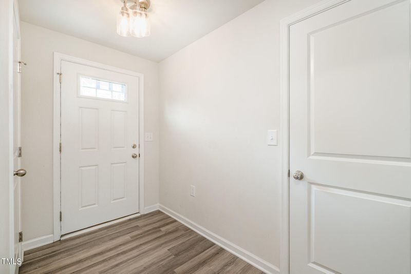 1109 Pale Moss Dr, Durham, NC 27704