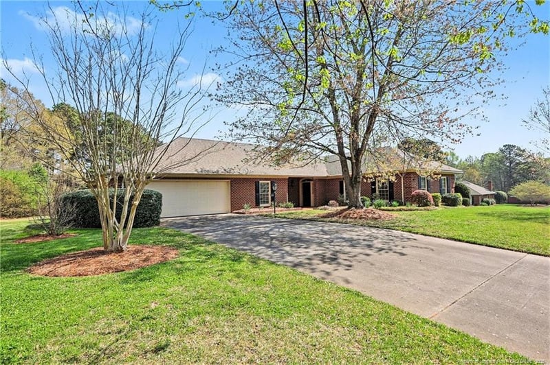 1109 Radcliff Dr, Sanford, NC 27330