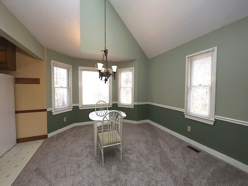 1109 Rock Dr, Raleigh, NC 27610