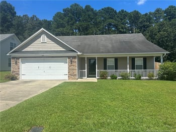 1109 Screech Owl Dr, Hope Mills, NC 28348