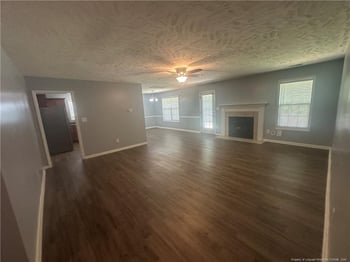 1109 Screech Owl Dr, Hope Mills, NC 28348
