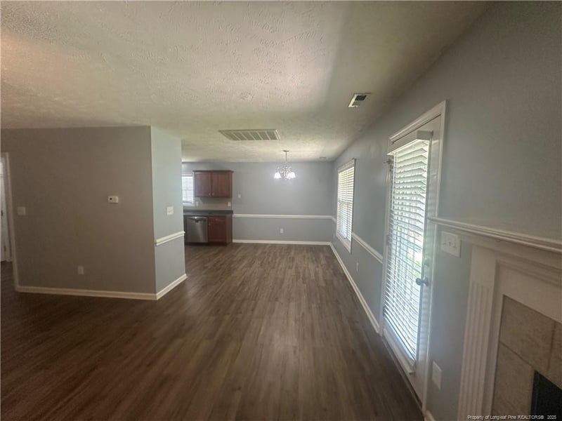 1109 Screech Owl Dr, Hope Mills, NC 28348