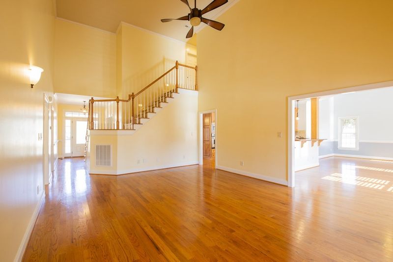 1109 Southern Meadows Dr, Raleigh, NC 27603