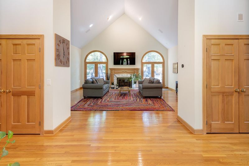 1109 Stonebridge Dr, Durham, NC 27712