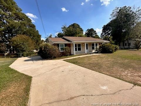 1109 Strickland Bridge Rd, Fayetteville, NC 28304