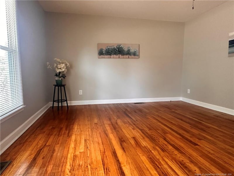 1109 Strickland Bridge Rd, Fayetteville, NC 28304