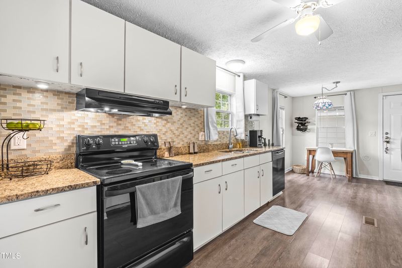 1109 Taos Trl, Raleigh, NC 27603