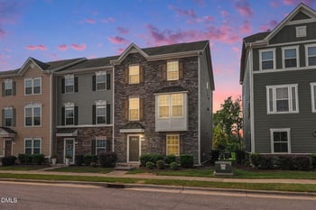 1109 Tender Dr, Apex, NC 27502
