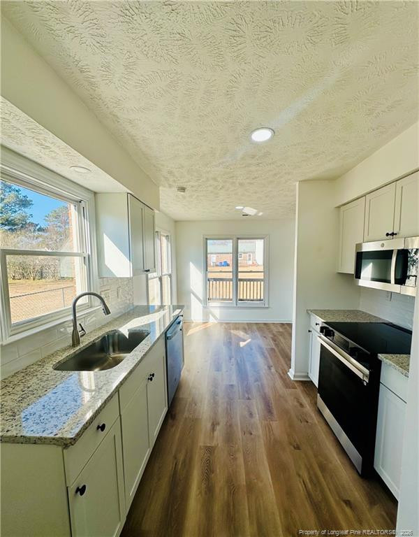 1109 Whiskerlake Dr, Fayetteville, NC 28312