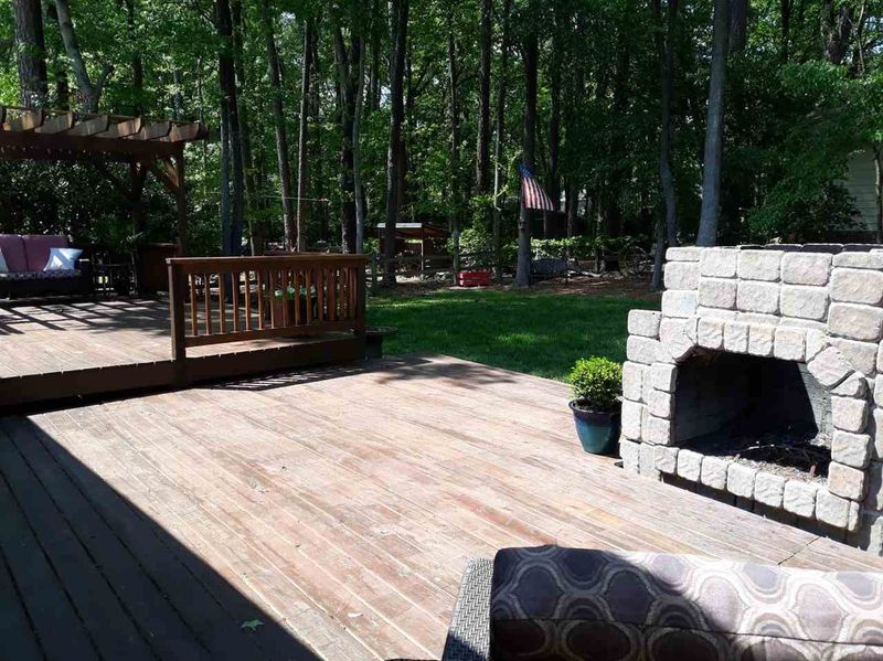 111 Abbey Ln, Cary, NC 27511