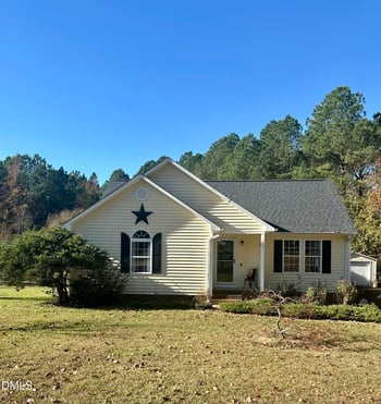 111 Appaloosa Ln, Zebulon, NC 27597