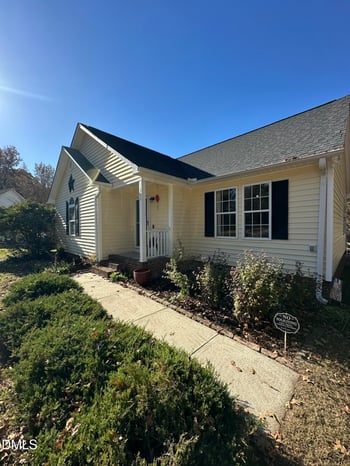 111 Appaloosa Ln, Zebulon, NC 27597