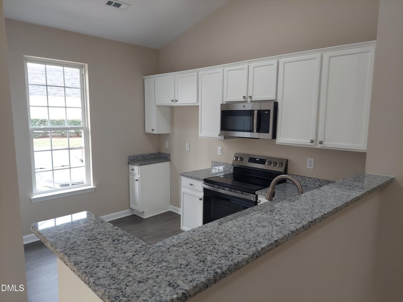 111 Arbor Light Rd, Holly Springs, NC 27540