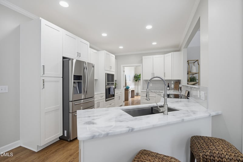 111 Burlingame Way, Cary, NC 27513