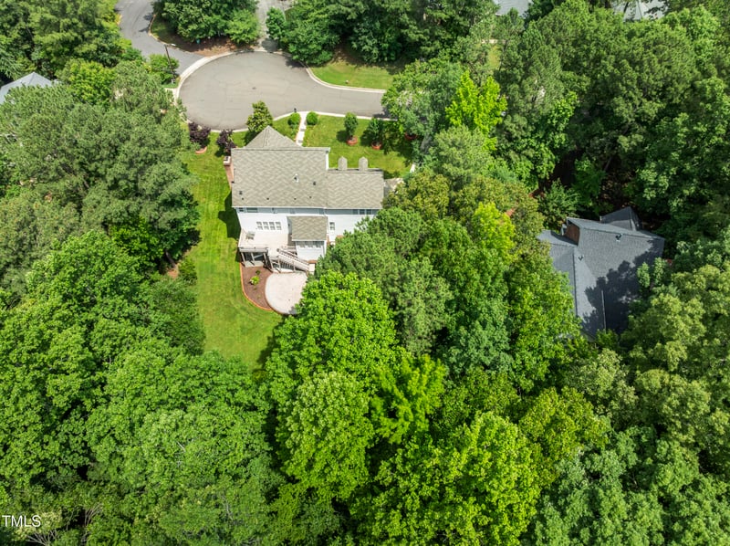 111 Canberra Ct, Cary, NC 27513