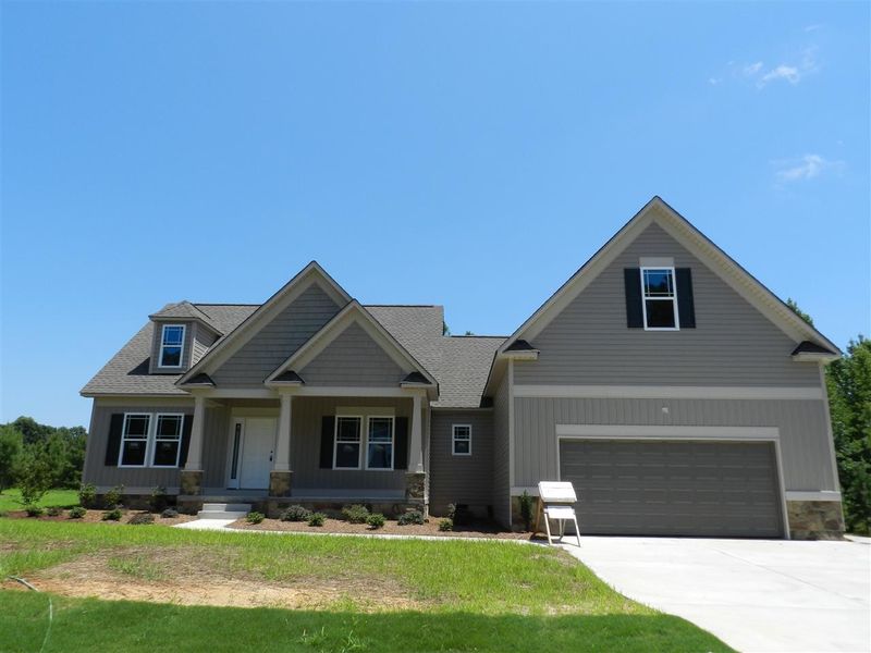 111 Candlenut Ln, Smithfield, NC 27577