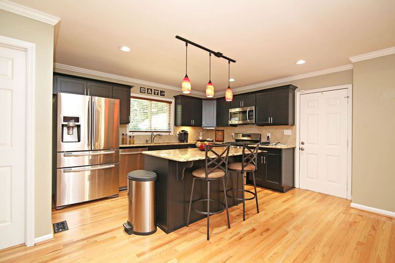 111 Candy Apple Ct, Cary, NC 27513