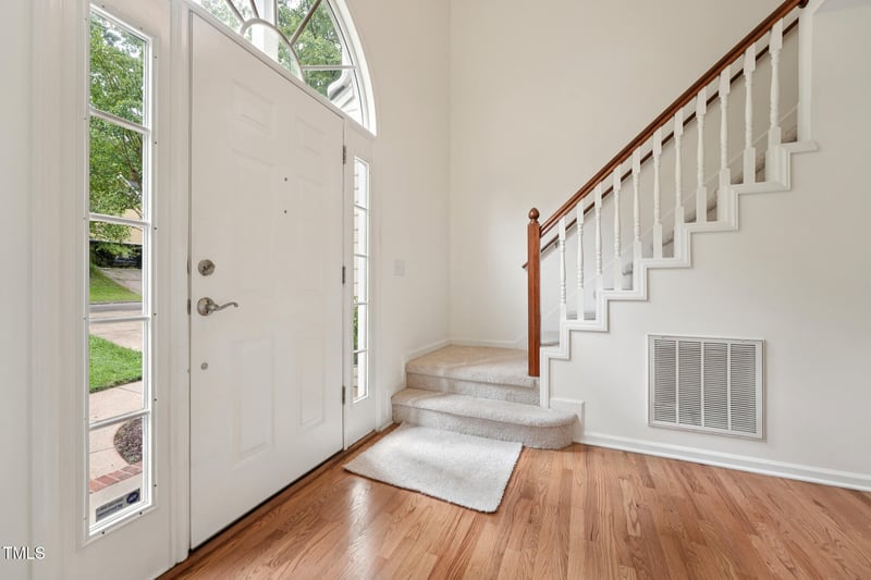 111 Catherwood Pl, Cary, NC 27518