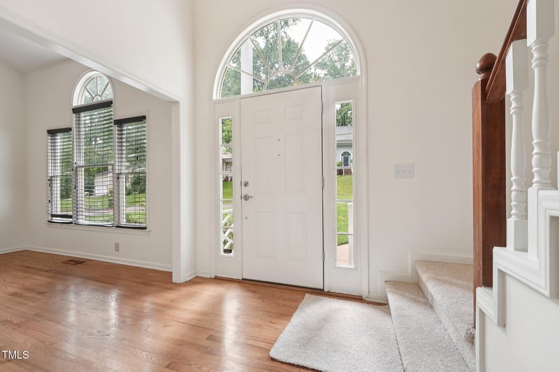 111 Catherwood Pl, Cary, NC 27518