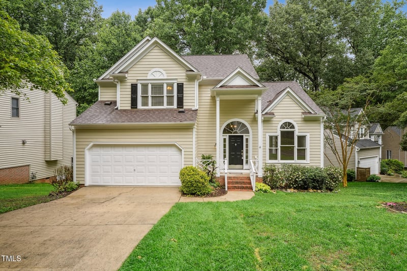 111 Catherwood Pl, Cary, NC 27518
