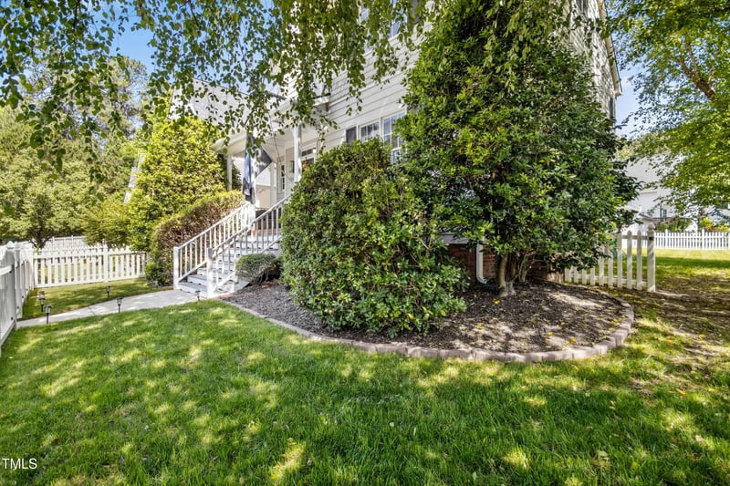 111 Chancellors Ridge Dr, Durham, NC 27713