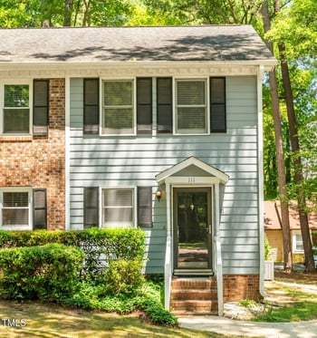 111 Cimmaron Ct, Cary, NC 27511