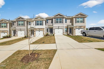 111 Clementine St, Sanford, NC 27332