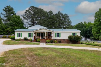 111 Cockrell Ave, Kenly, NC 27542