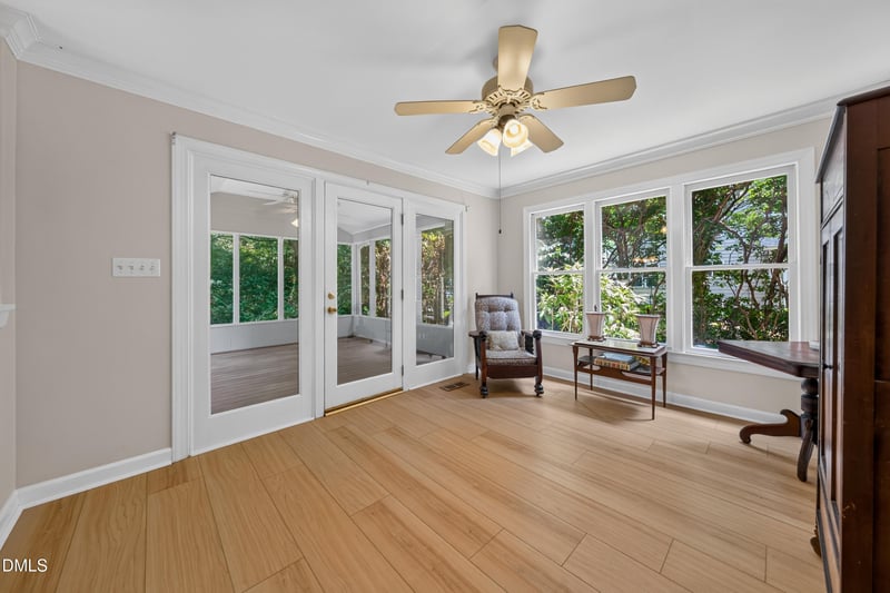 111 Copper Hill Dr, Cary, NC 27518