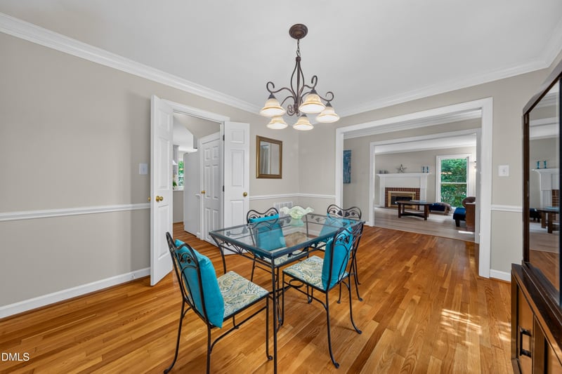 111 Copper Hill Dr, Cary, NC 27518