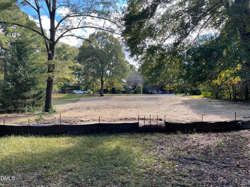 111 Cornwall Rd, Cary, NC 27511