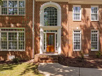 111 Coslett Ct, Cary, NC 27513