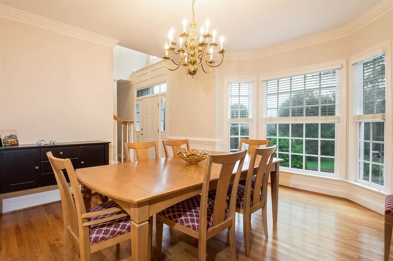 111 Doric Ct, Cary, NC 27519