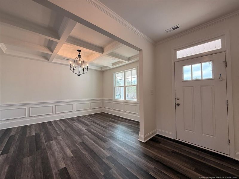 111 Driftwood Ct, Sanford, NC 27330