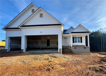 111 Driftwood Ct, Sanford, NC 27330