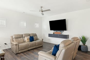 111 Flying Point Ln, Clayton, NC 27520